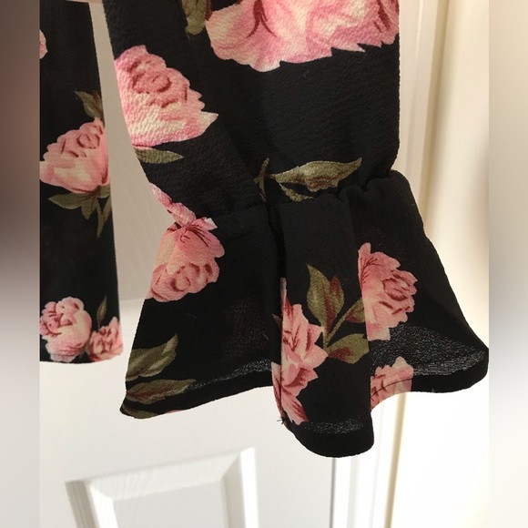 Harvé Bernard Floral Long Sleeve - Picture 4 of 7